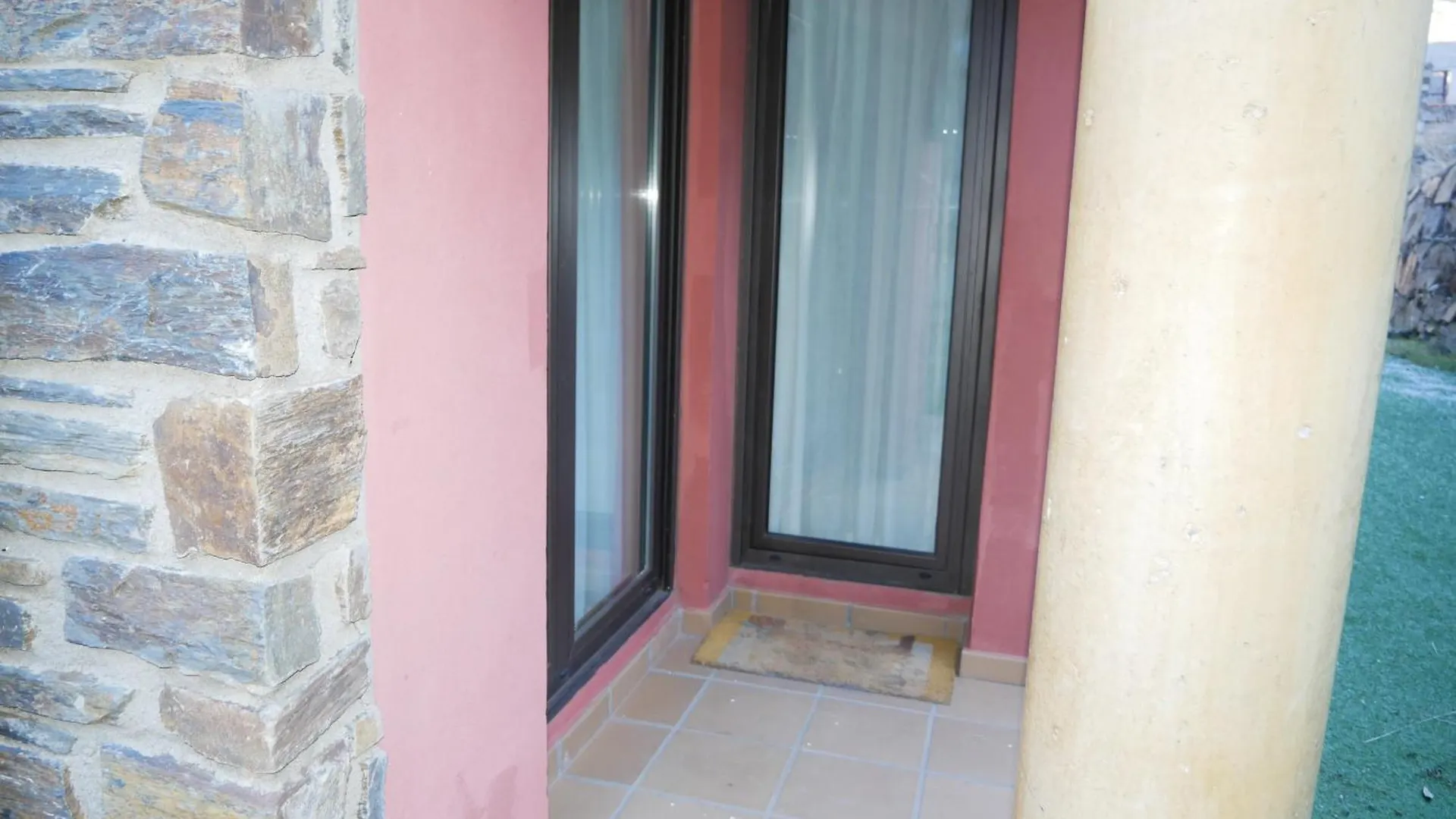 Sauec-Vacances Pirinenca Apartment Canillo
