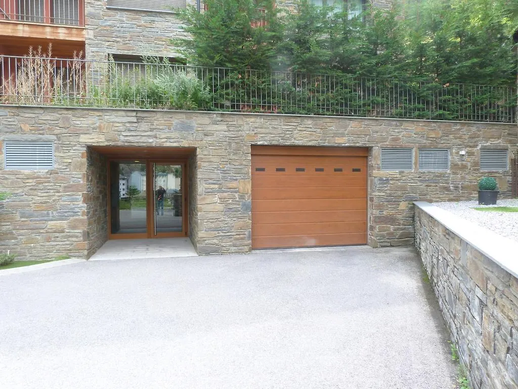 Sauec-Vacances Pirinenca Apartment Canillo