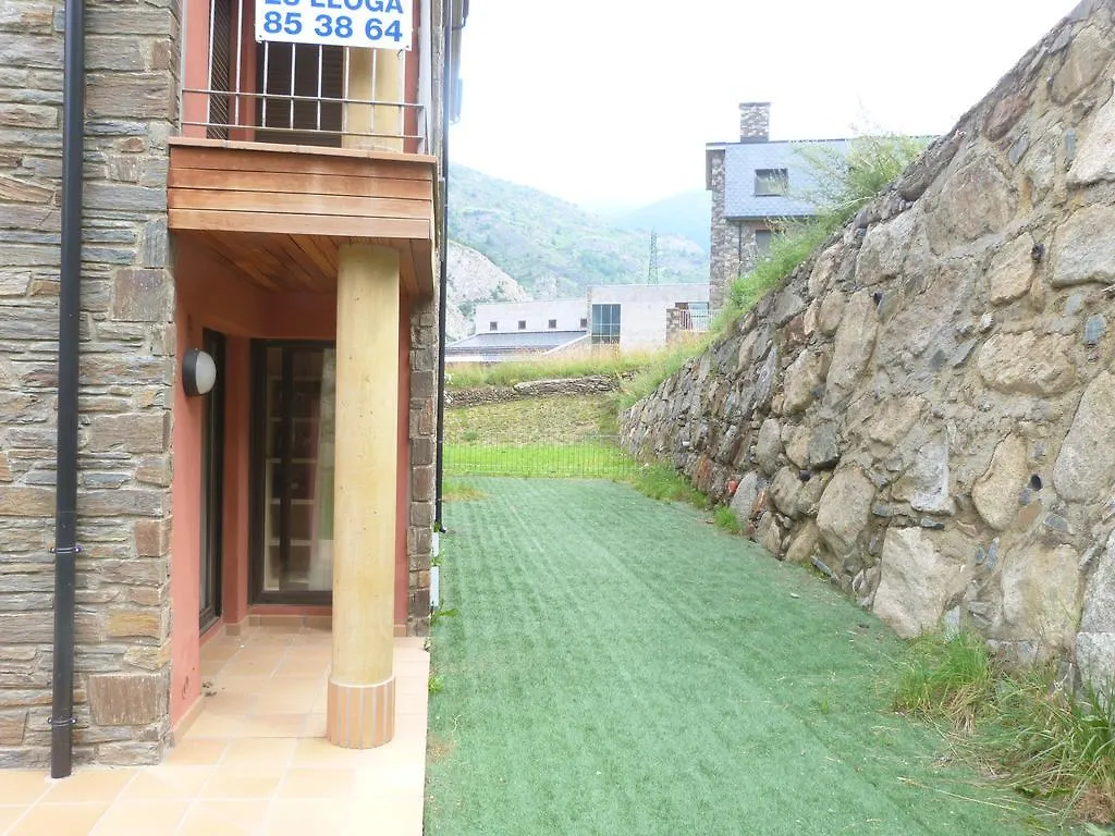 Sauec-Vacances Pirinenca Apartment Canillo